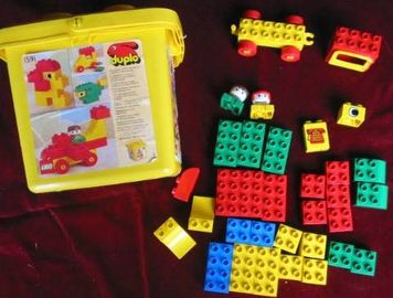 Duplo Bucket