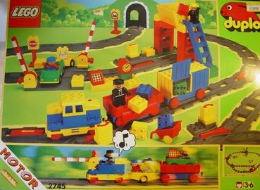 Deluxe Electric Train Set