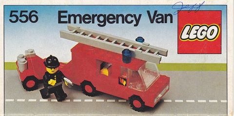 Feuerwehr mit Löschgerät