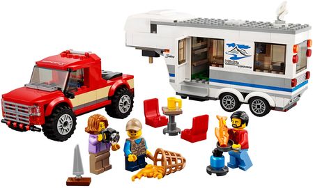Pickup & Wohnwagen