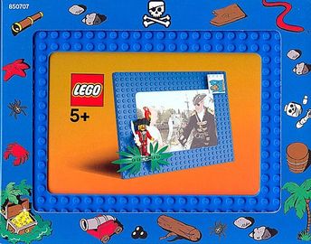 Pirate photo frame