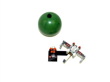 X-wing Starfighter & Yavin 4